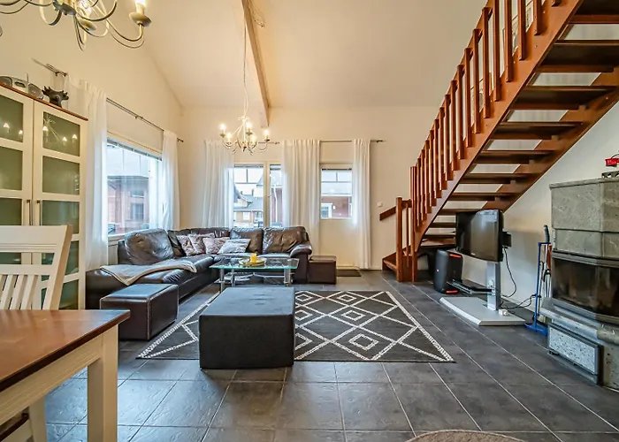 Alte Dali Ski-in Ski-out By Aavalevi